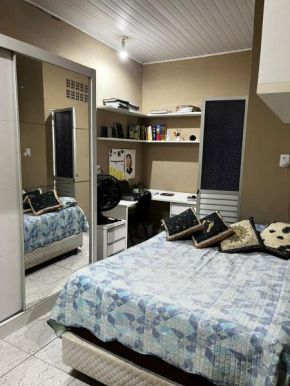 Quarto no bairro do Marco
